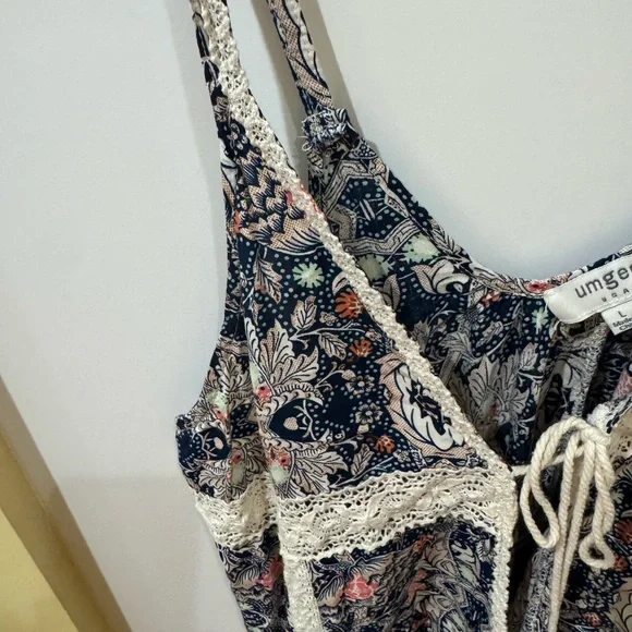 Umgee Navy and Cream Patterned Dress - Picture 8 of 8